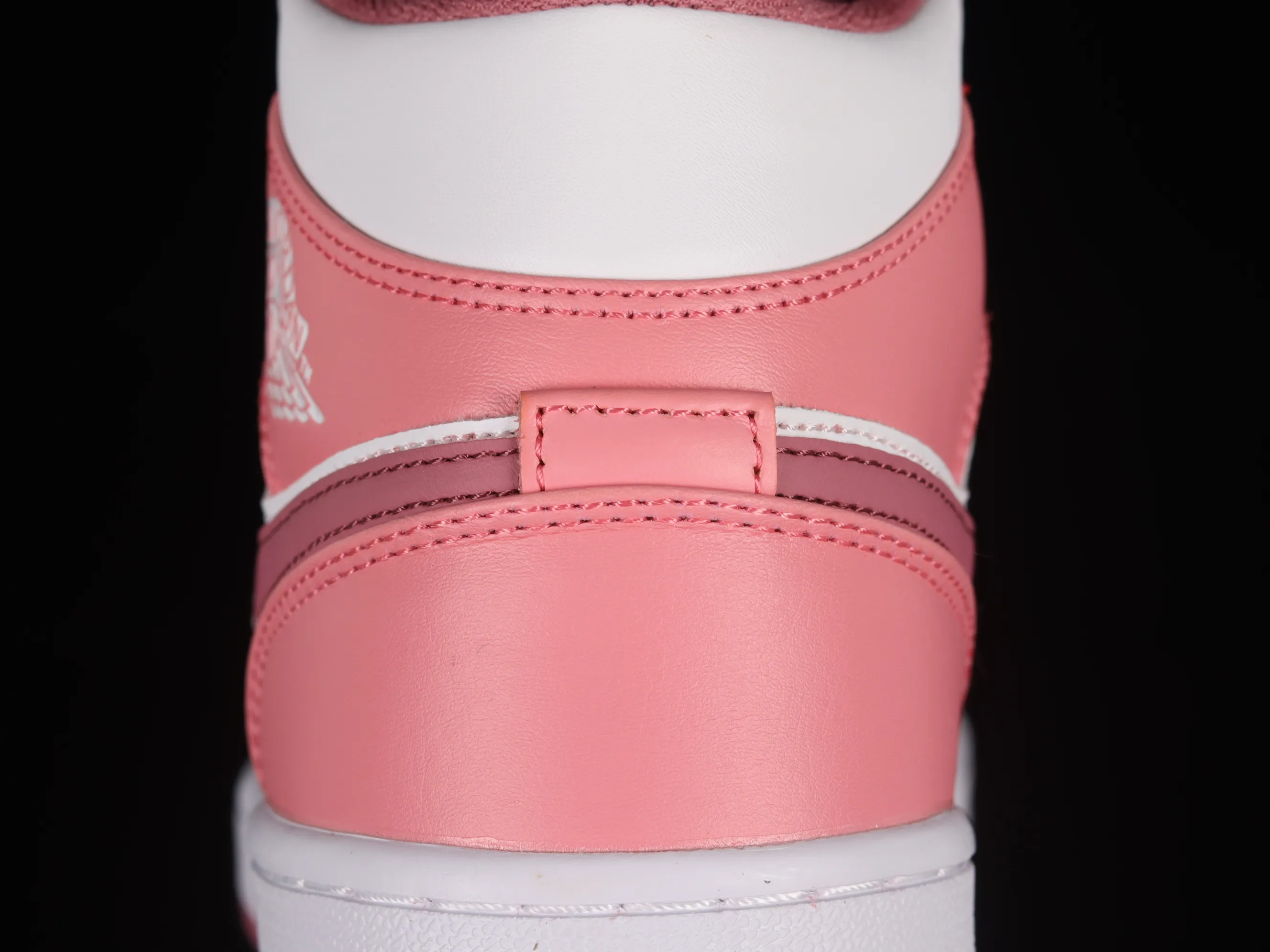 All categories Air Jordan Jordan series basketball shoes Air Jordan 1 Mid Air Jordan 1 Mid "Desert Berry" AJ1 Joe 1 pink and white mid-top cultural basketball shoes DQ8423-616